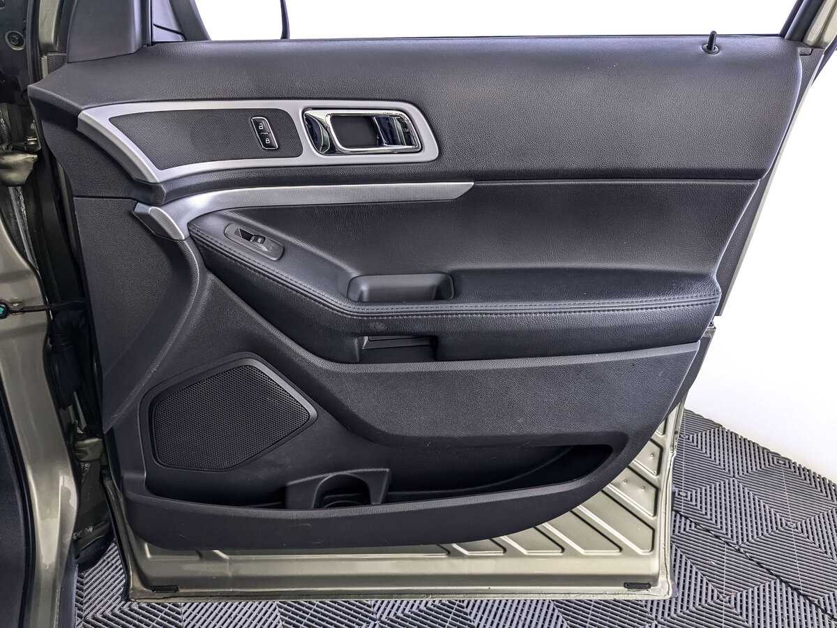 Ford Explorer, 2014 Фото №22