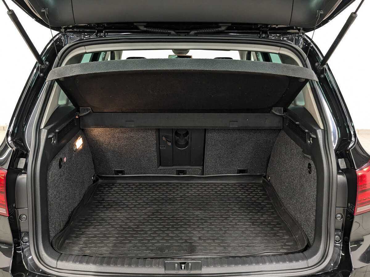 Volkswagen Tiguan, 2015 Фото №10