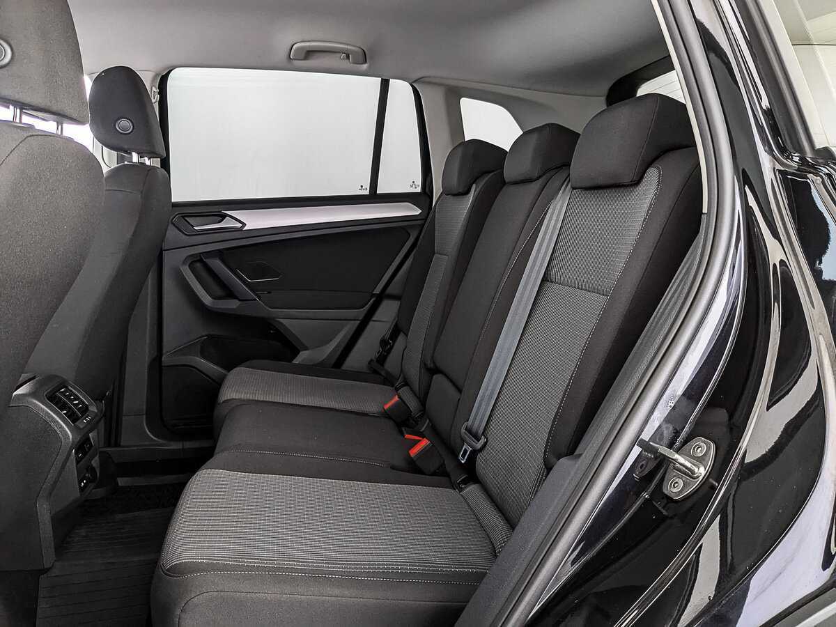 Volkswagen Tiguan, 2021 Фото №18