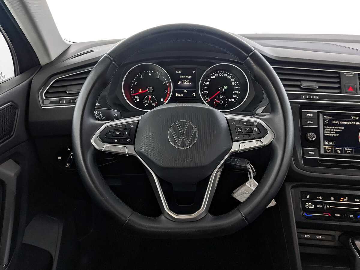 Volkswagen Tiguan, 2021 Фото №21