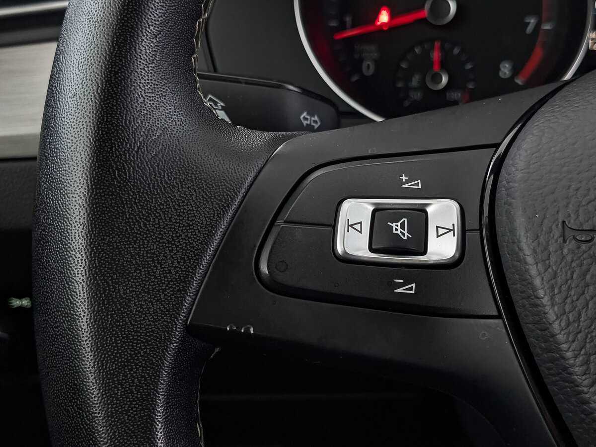 Volkswagen Passat, 2017 Фото №27
