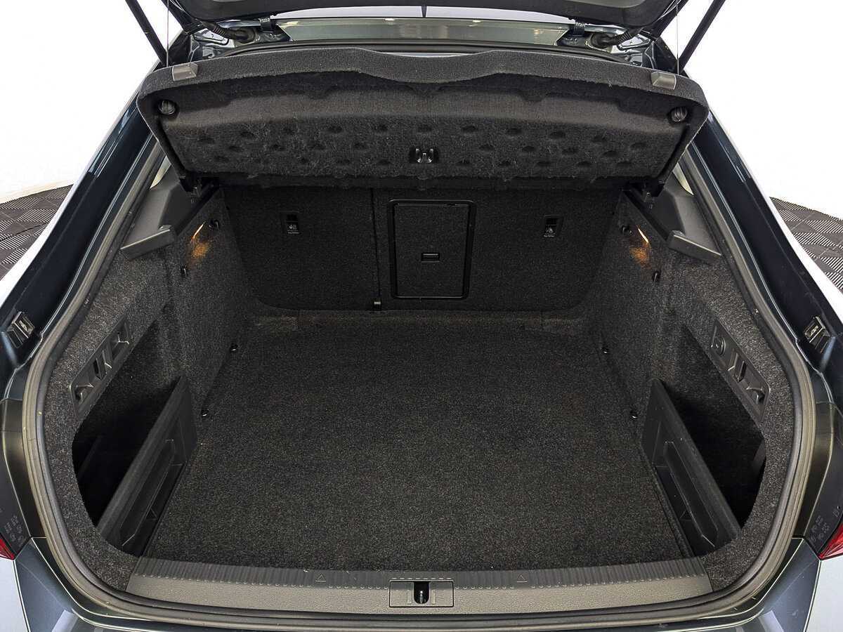 Skoda Superb, 2019 Фото №10