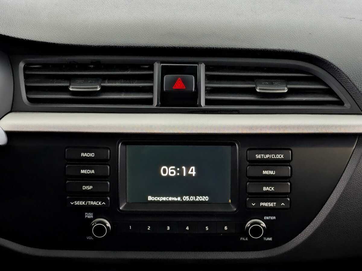 Kia Rio X-Line, 2020 Фото №15