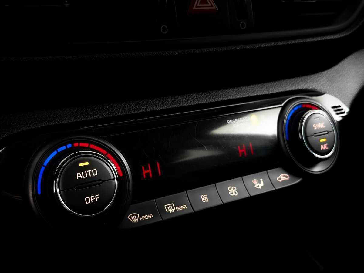 Kia Cerato, 2020 Фото №23