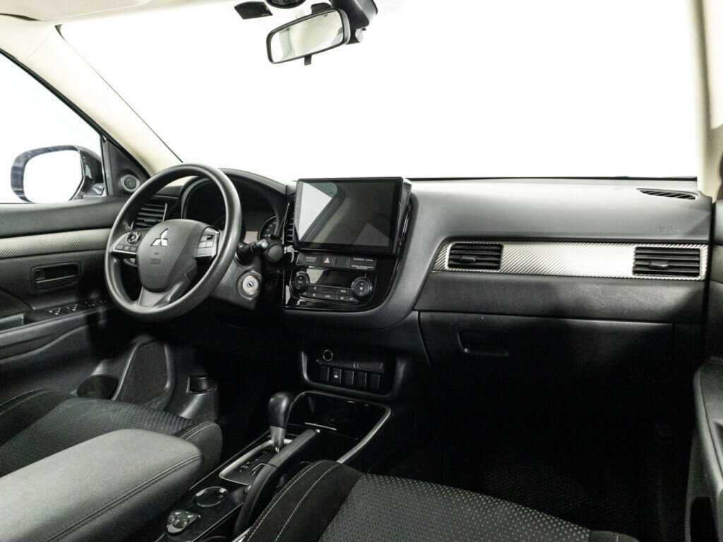 Mitsubishi Outlander, 2018 Фото №9