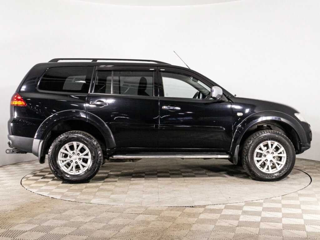 Mitsubishi Pajero Sport, 2014 - 141 293 км. | Фото №4