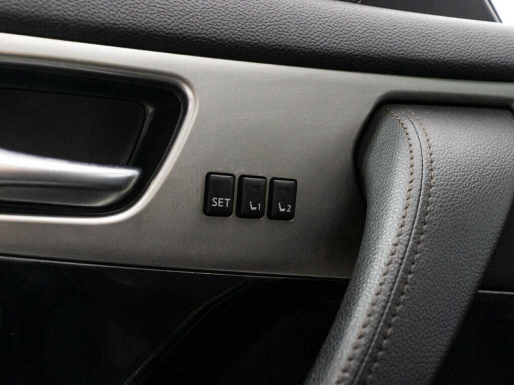 Infiniti FX30d, 2013 Фото №23