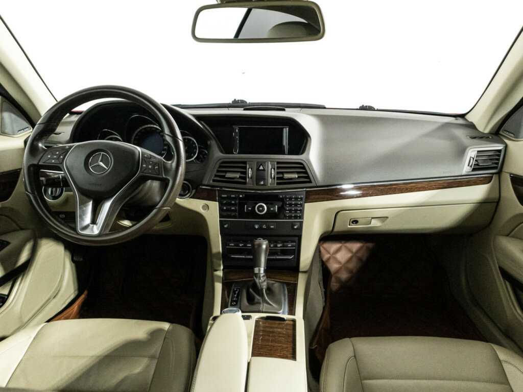 Mercedes-Benz E-Класс 200 7G-Tronic, 2012 Фото №13
