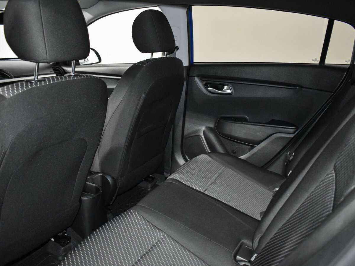 Kia Rio X-Line, 2020 Фото №12