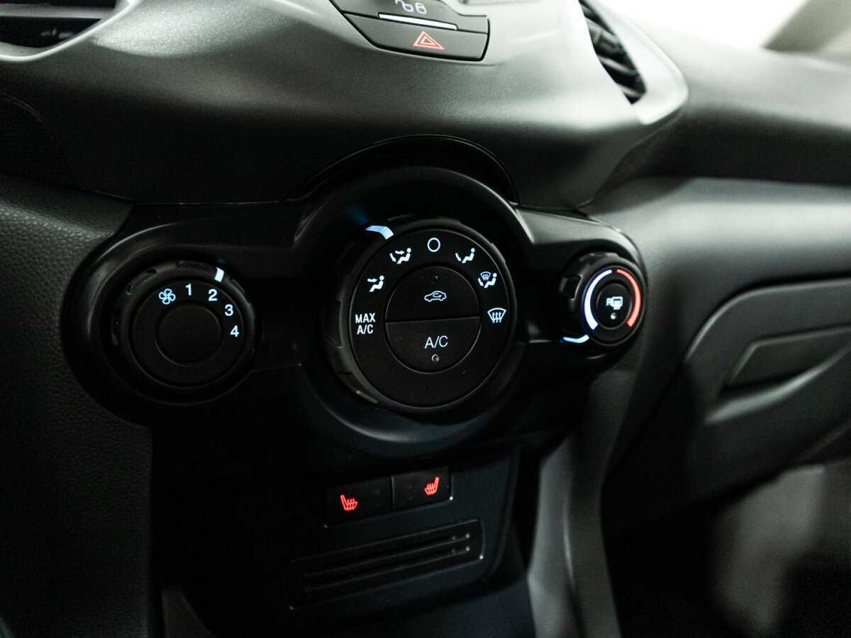 Ford EcoSport, 2016 Фото №16