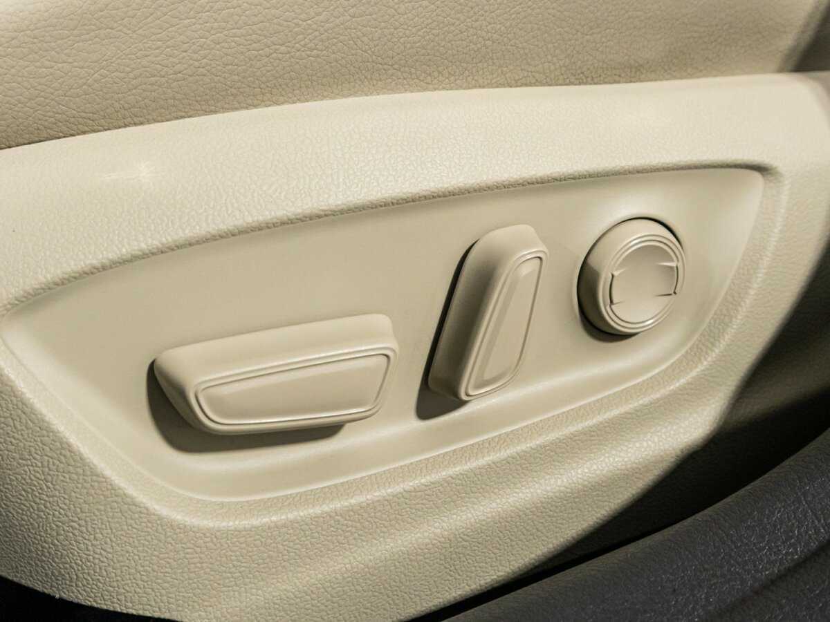 Toyota Camry, 2018 Фото №16