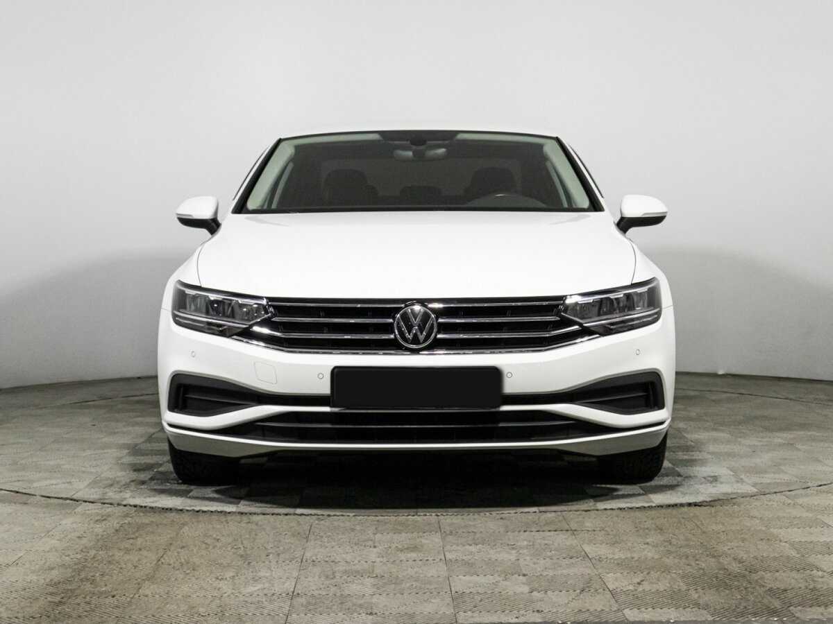Volkswagen Passat, 2021 - 48 628 км. | Фото №2