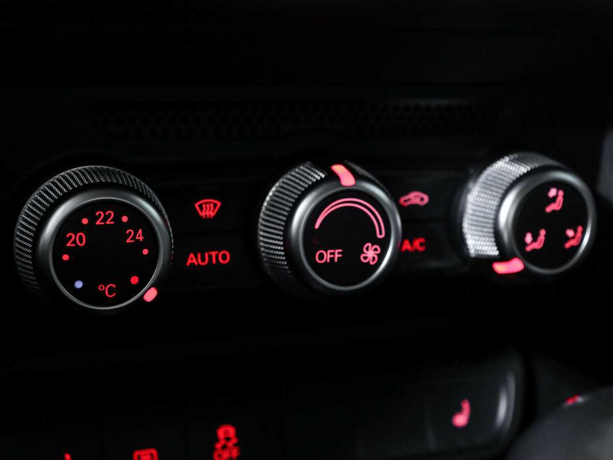 Audi A1 Sportback, 2015 Фото №18