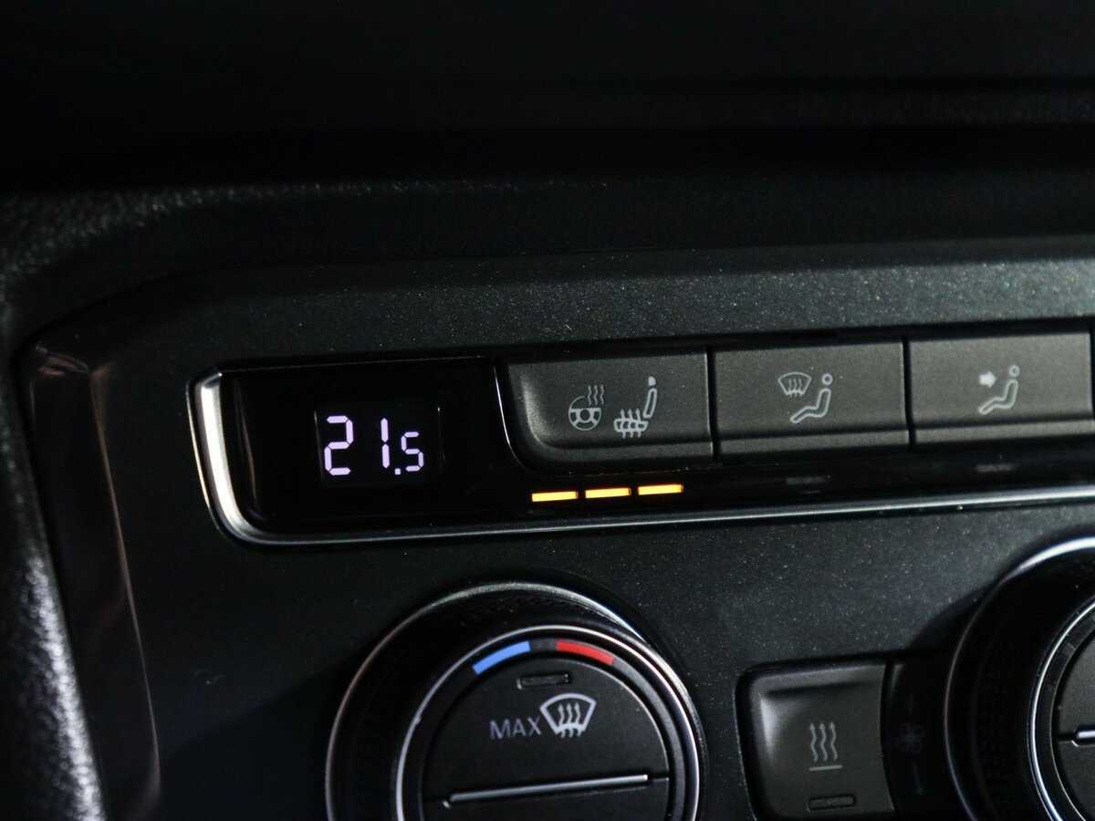 Volkswagen Tiguan, 2020 Фото №20