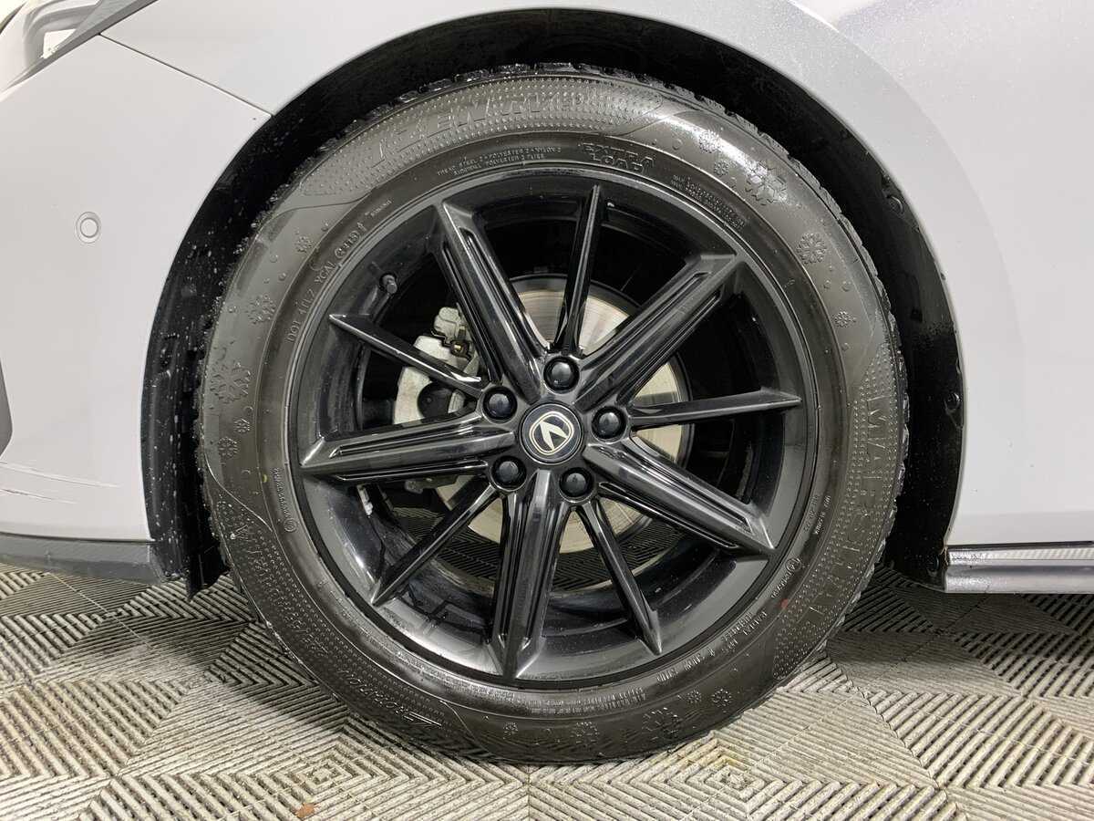 Changan UNI-V, 2023 Фото №9