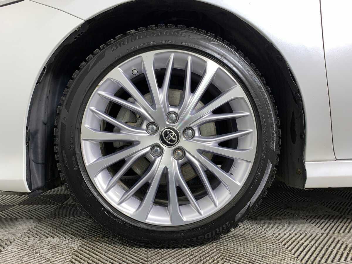 Toyota Camry, 2020 Фото №9