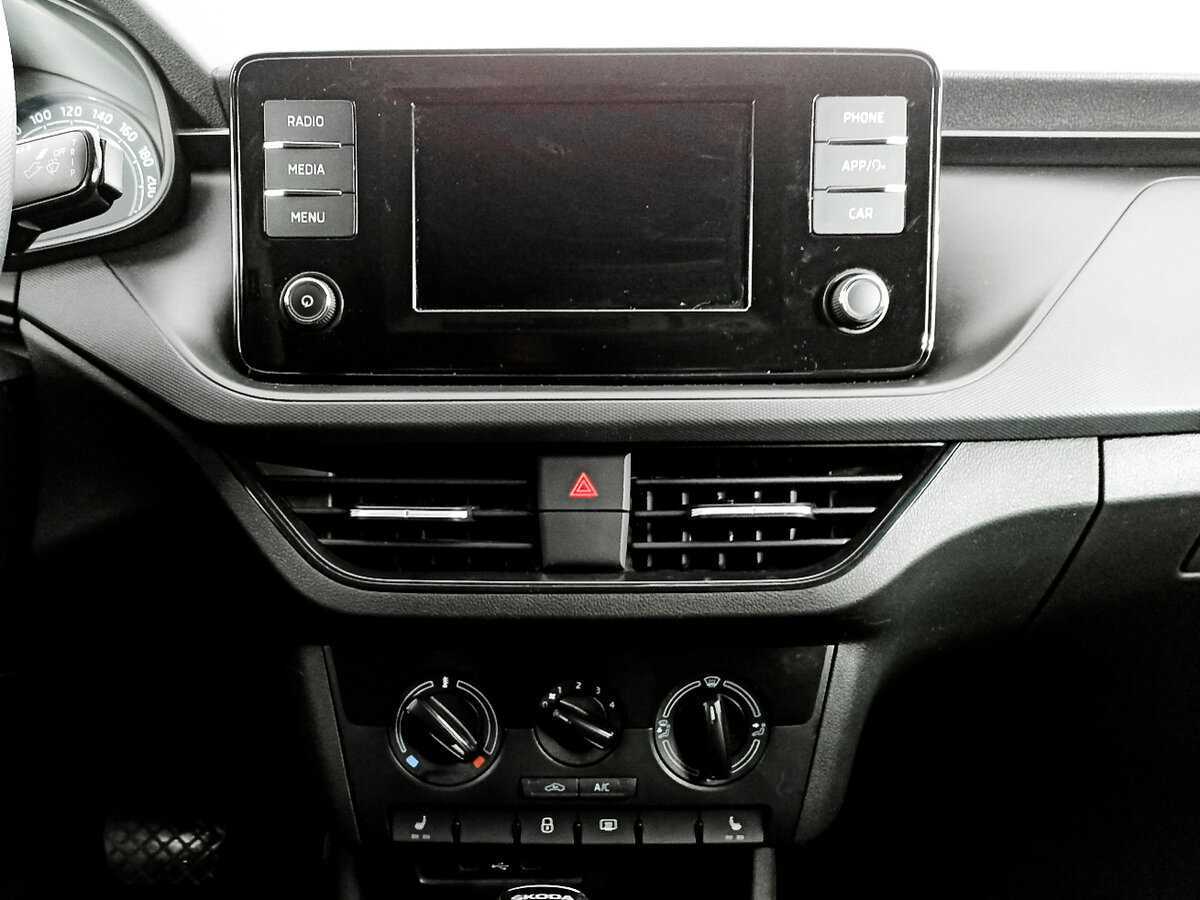 Skoda Rapid, 2021 Фото №15