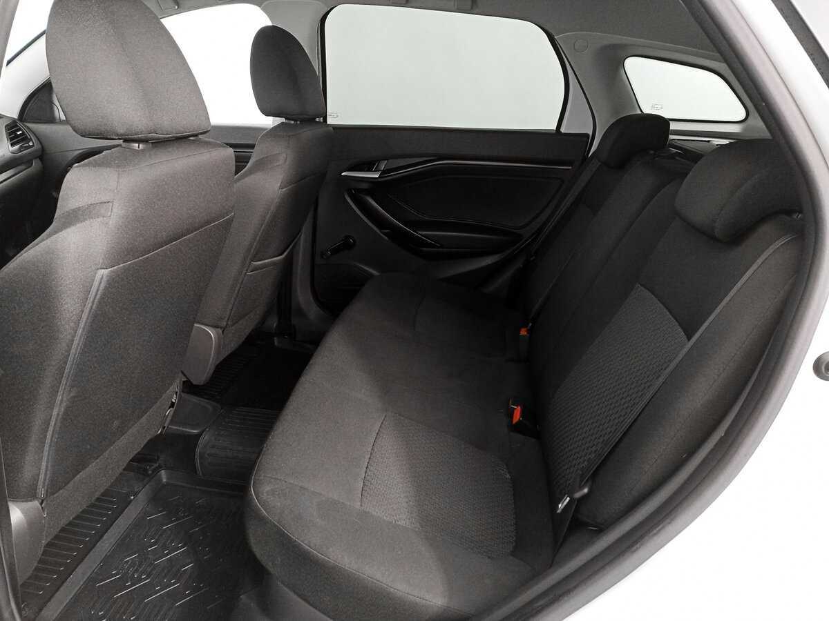 Lada (ВАЗ) Vesta SW, 2019 Фото №12