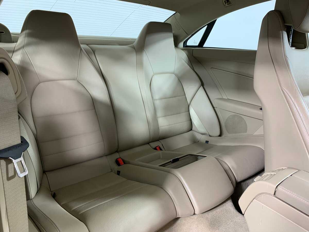 Mercedes-Benz E-Класс 200 7G-Tronic, 2012 Фото №19