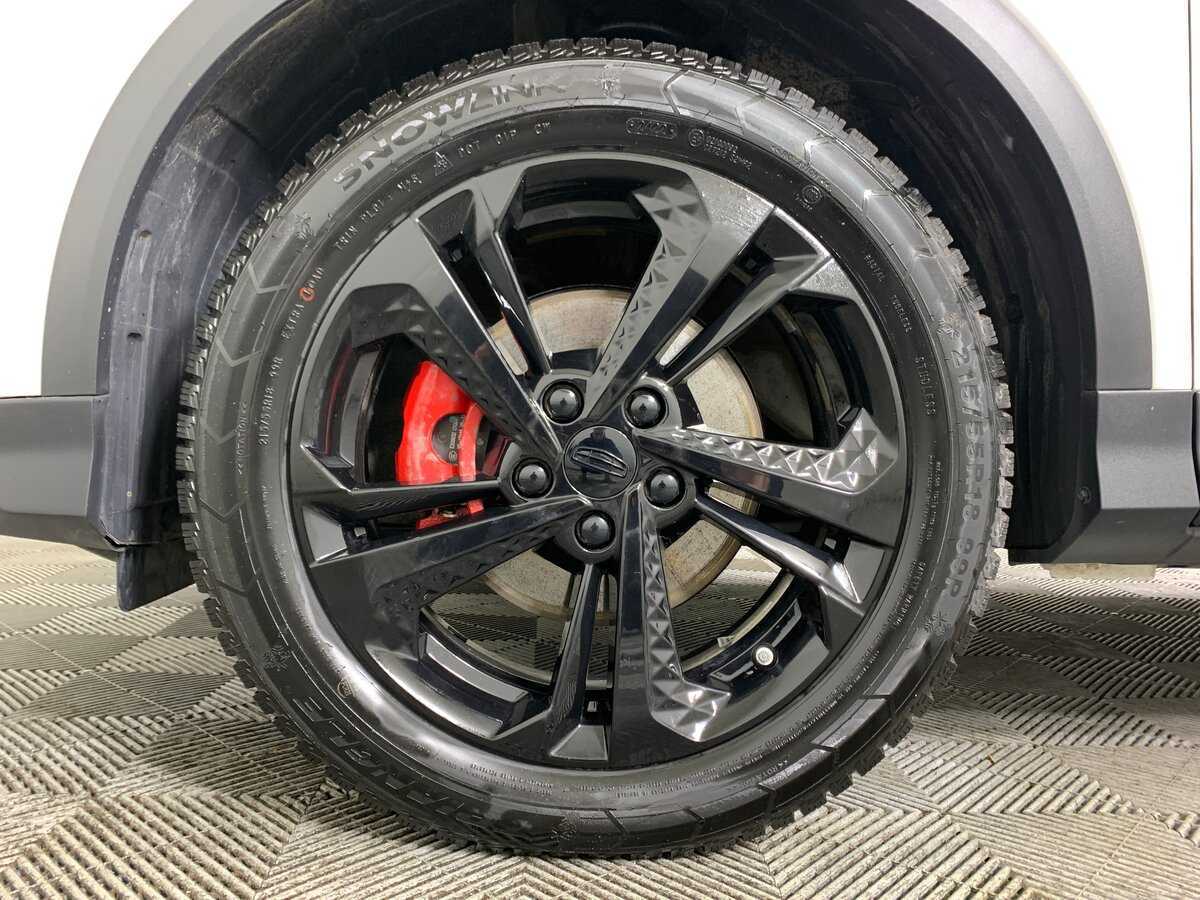 Geely Coolray, 2023 Фото №9