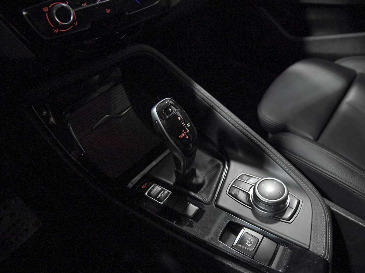 BMW X2 sDrive18i, 2019 Фото №12
