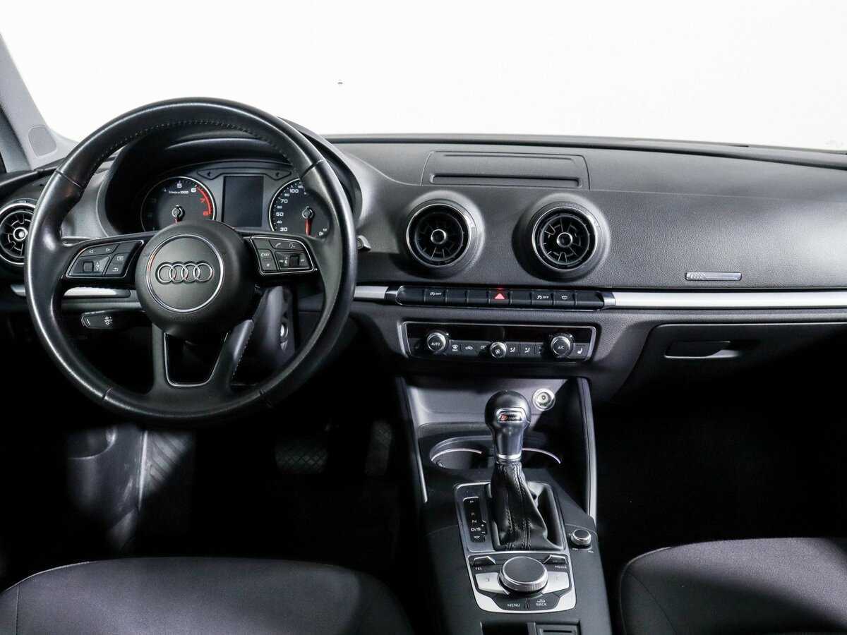 Audi A3, 2018 Фото №12