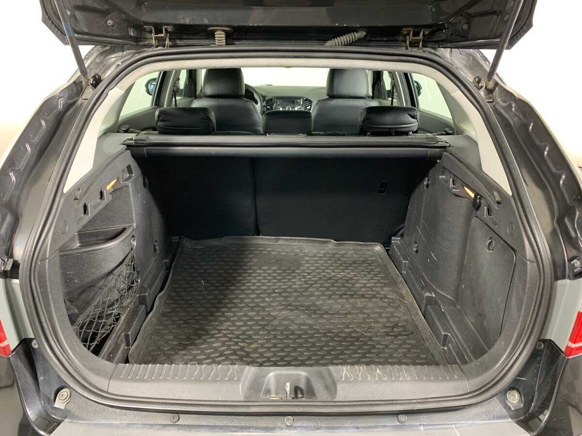 Lada (ВАЗ) Vesta SW, 2018 Фото №20