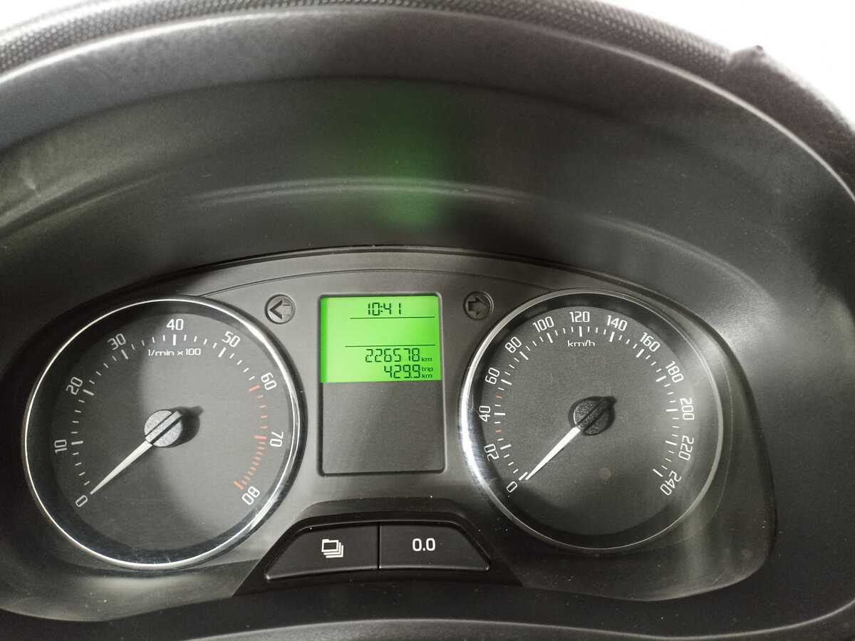 Skoda Fabia, 2014 Фото №13