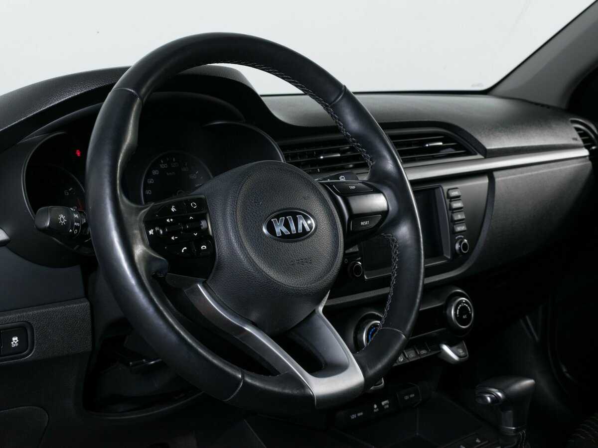 Kia Rio X-Line, 2018 Фото №12