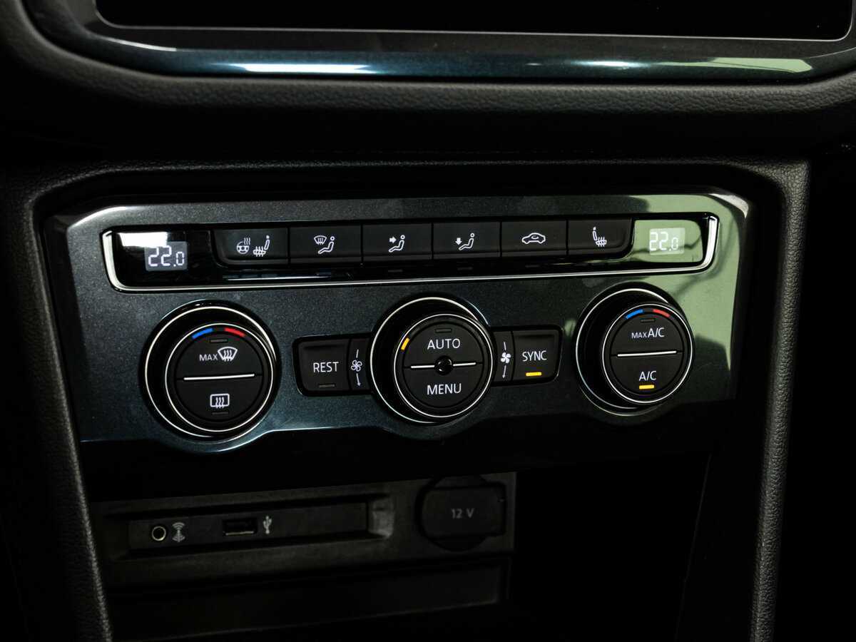 Volkswagen Tiguan, 2017 Фото №19