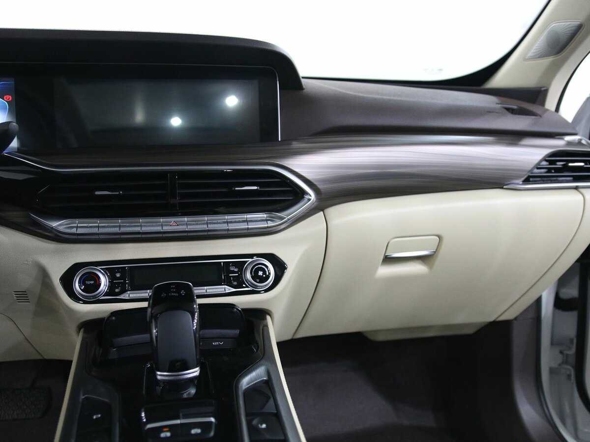 FAW Bestune T77, 2023 - 104 км. | Фото №8