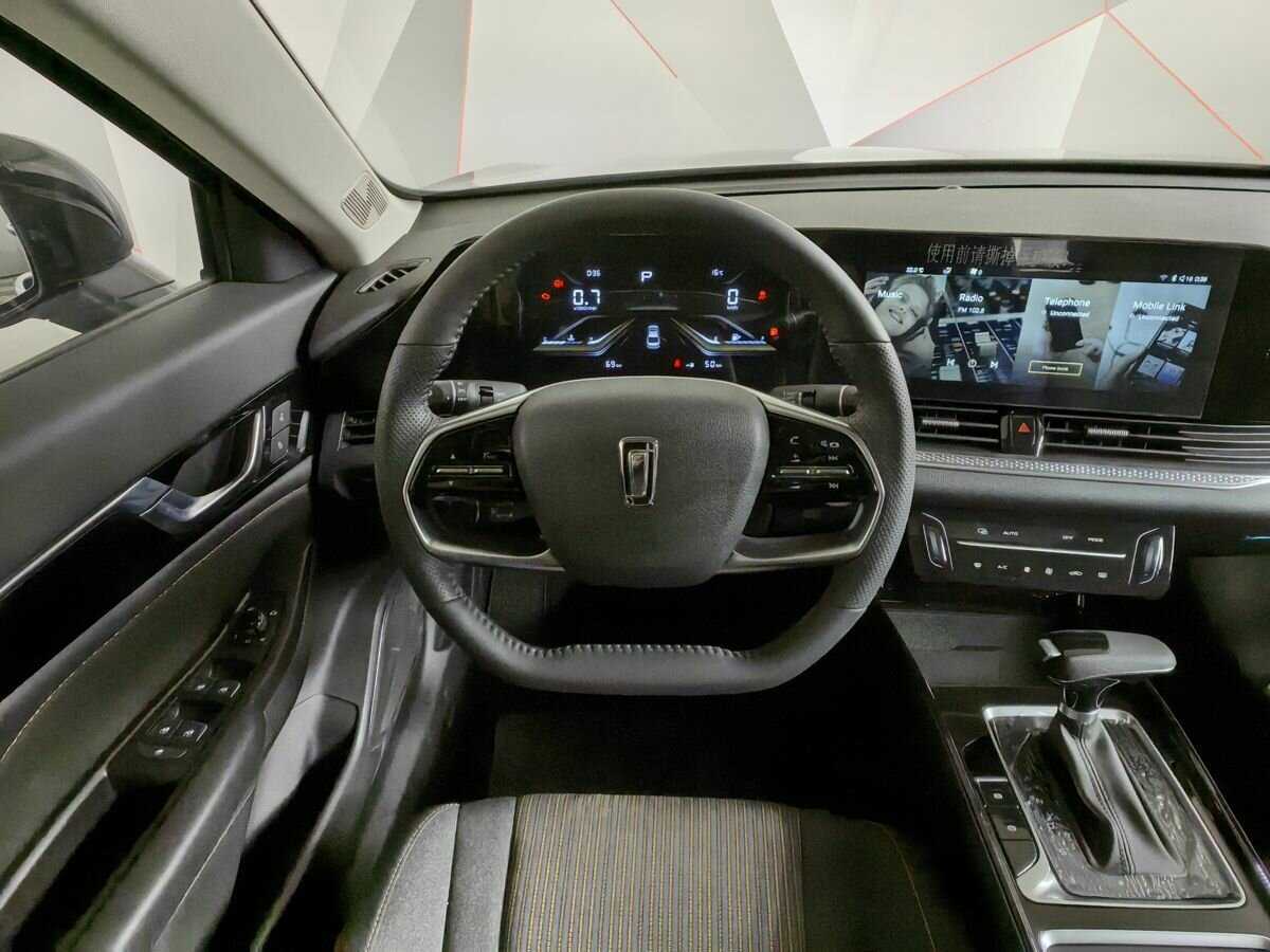 FAW Bestune B70, 2023 Фото №13