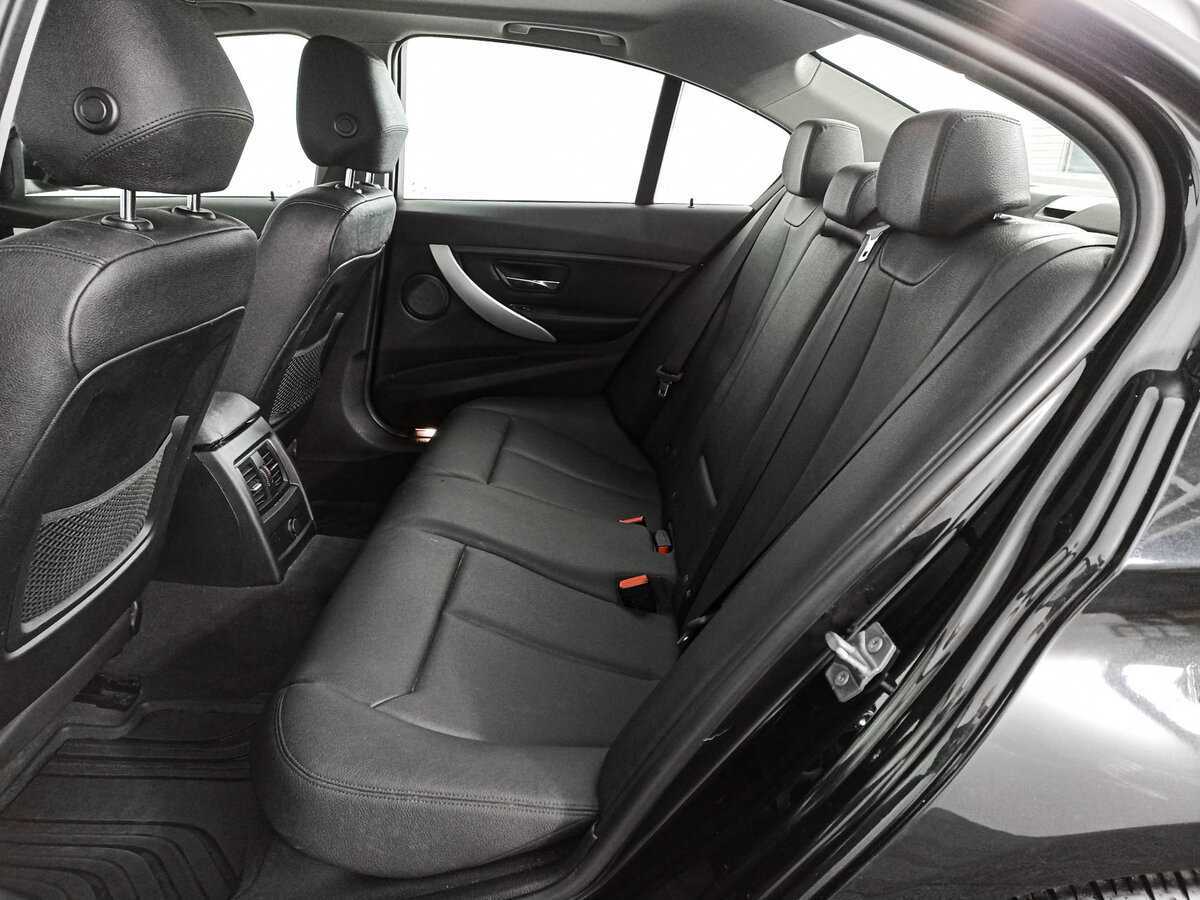 BMW 3 серии 320i xDrive, 2018 Фото №10