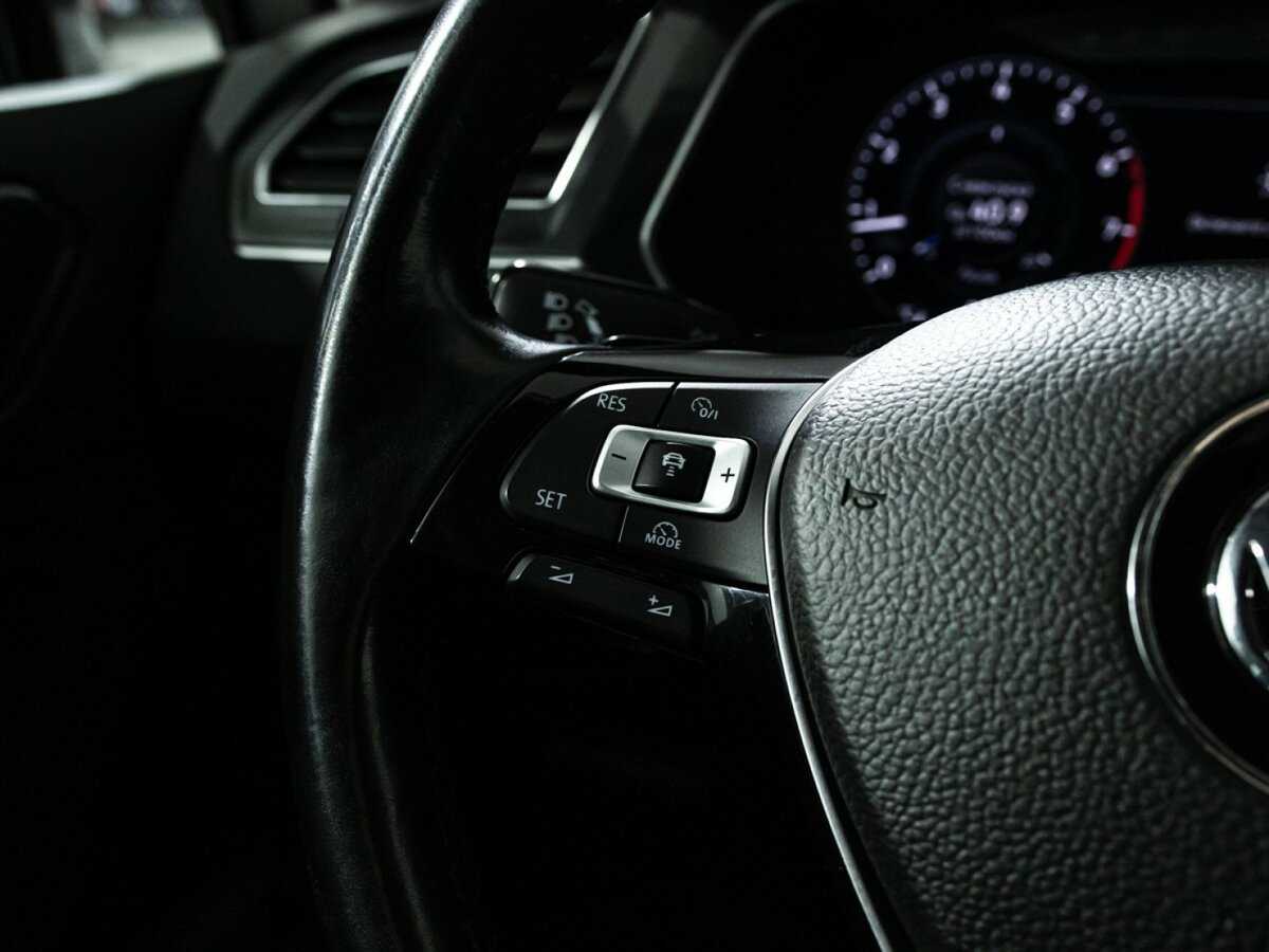Volkswagen Tiguan, 2017 Фото №19