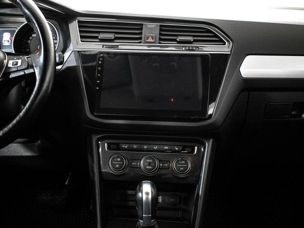 Volkswagen Tiguan, 2017 Фото №10