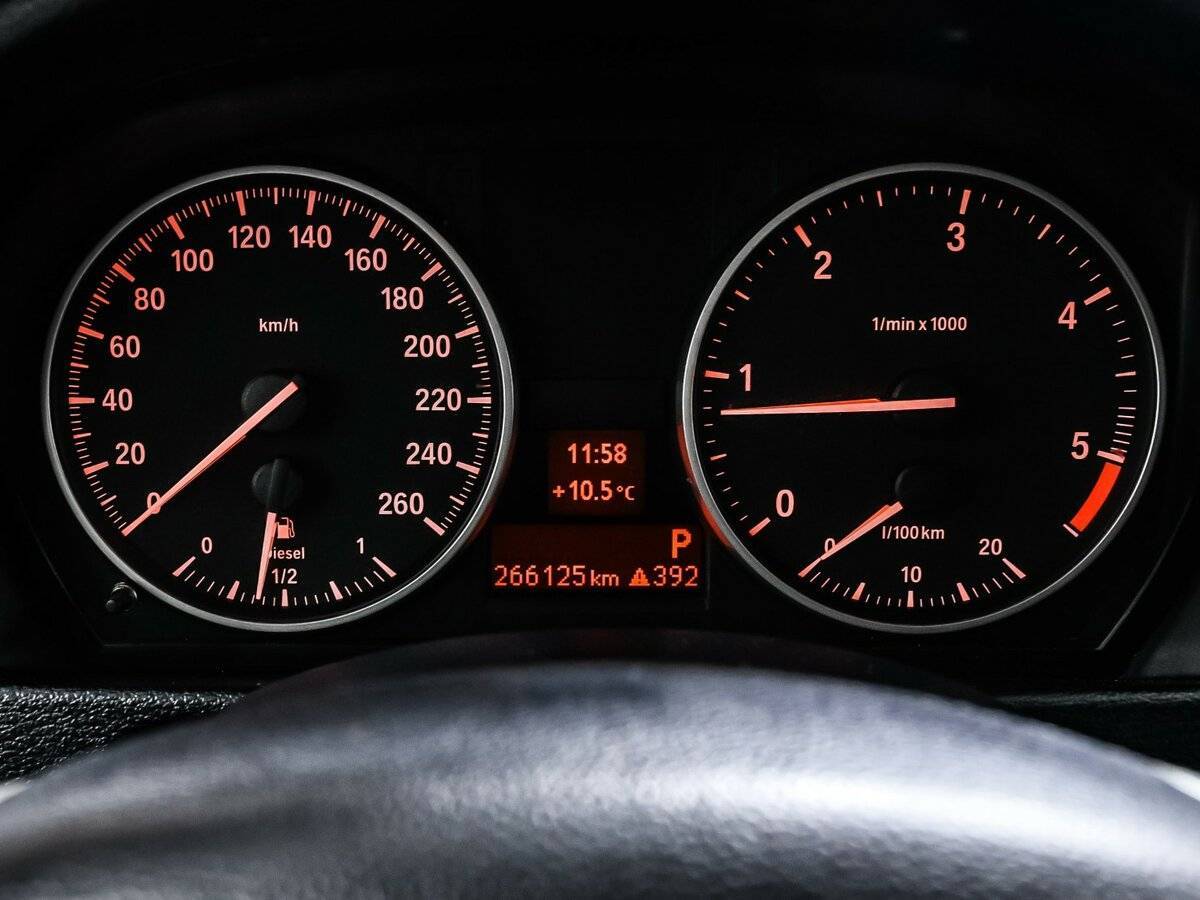 BMW X1 20d, 2013 Фото №10