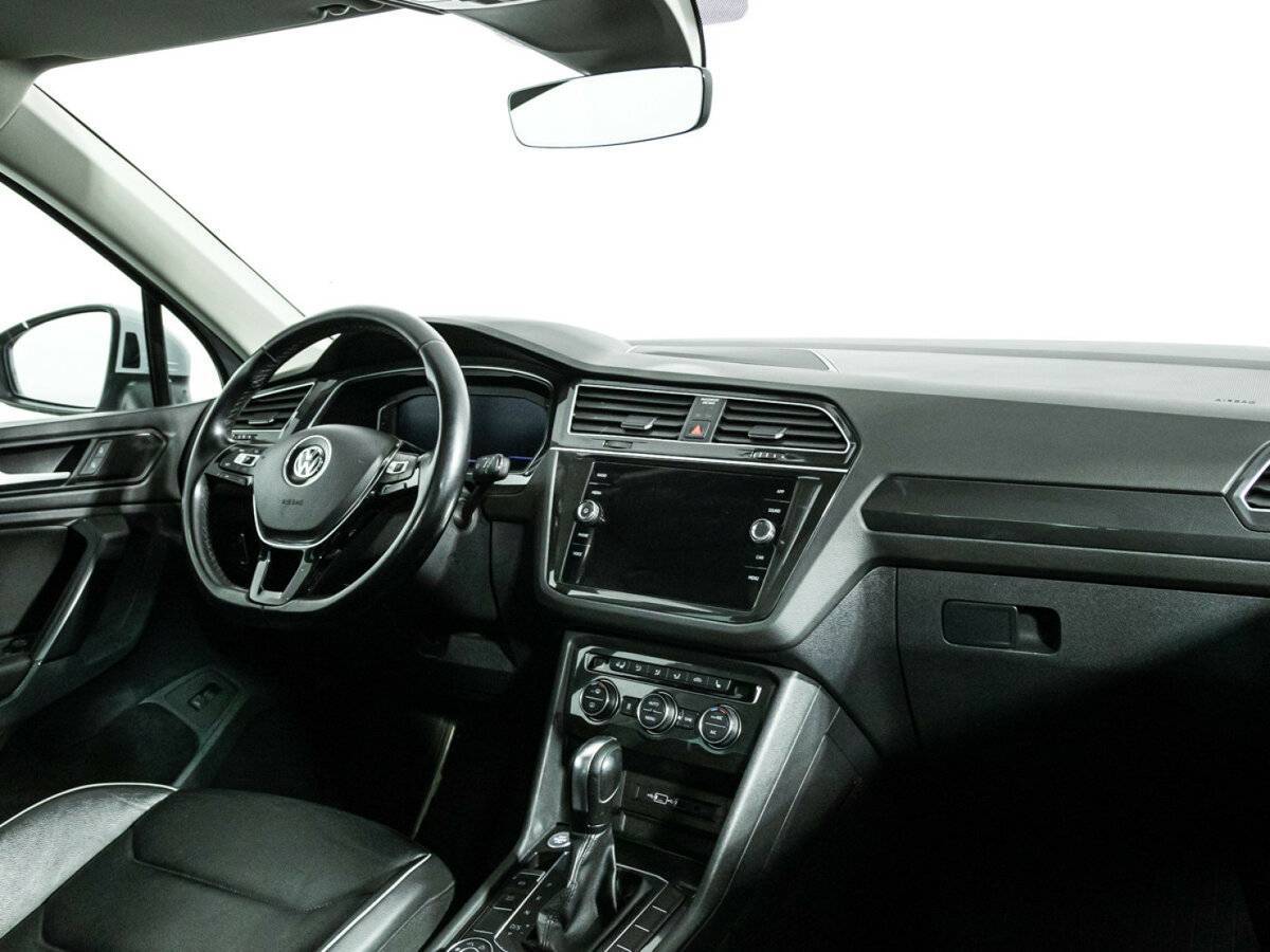 Volkswagen Tiguan, 2019 Фото №9