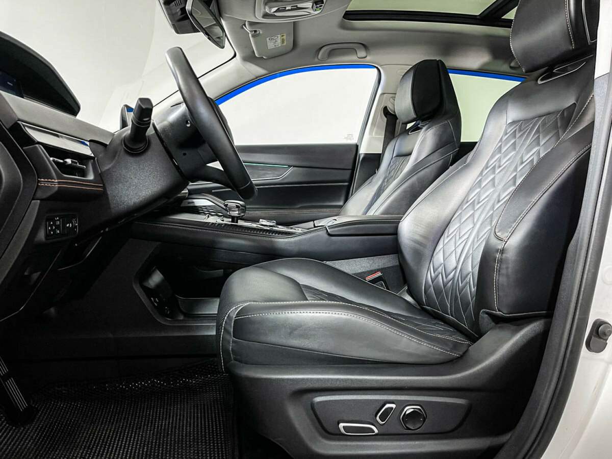 Changan UNI-K, 2023 Фото №13