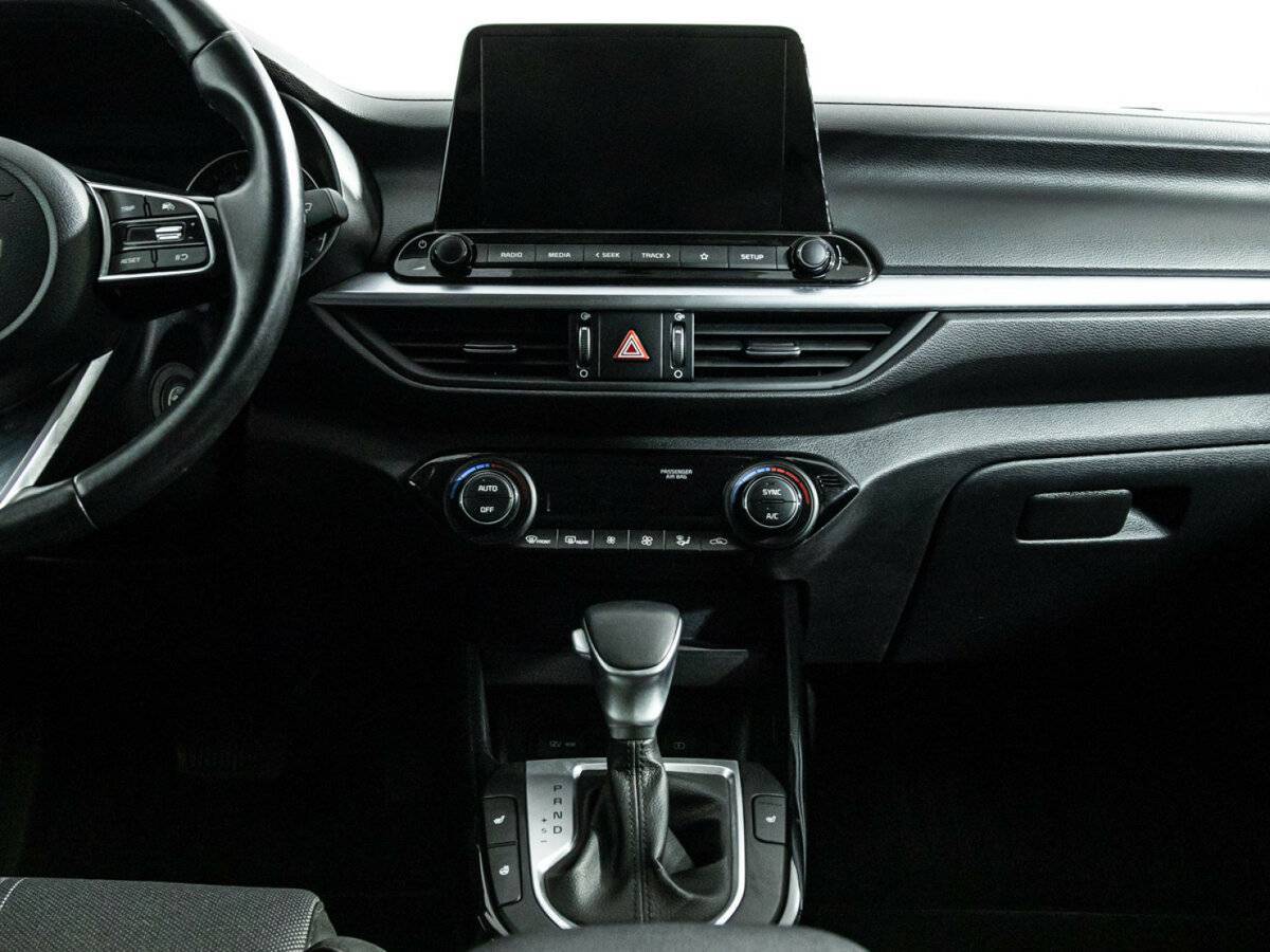 Kia Cerato, 2021 Фото №14