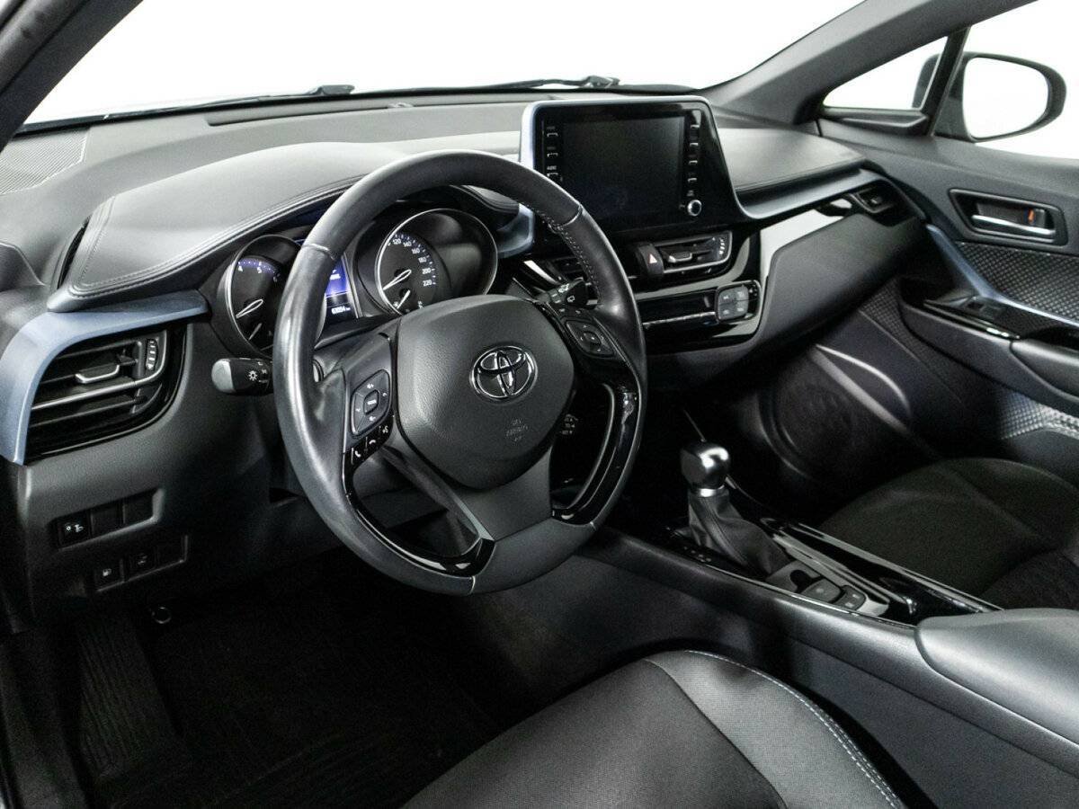 Toyota C-HR, 2020 Фото №11