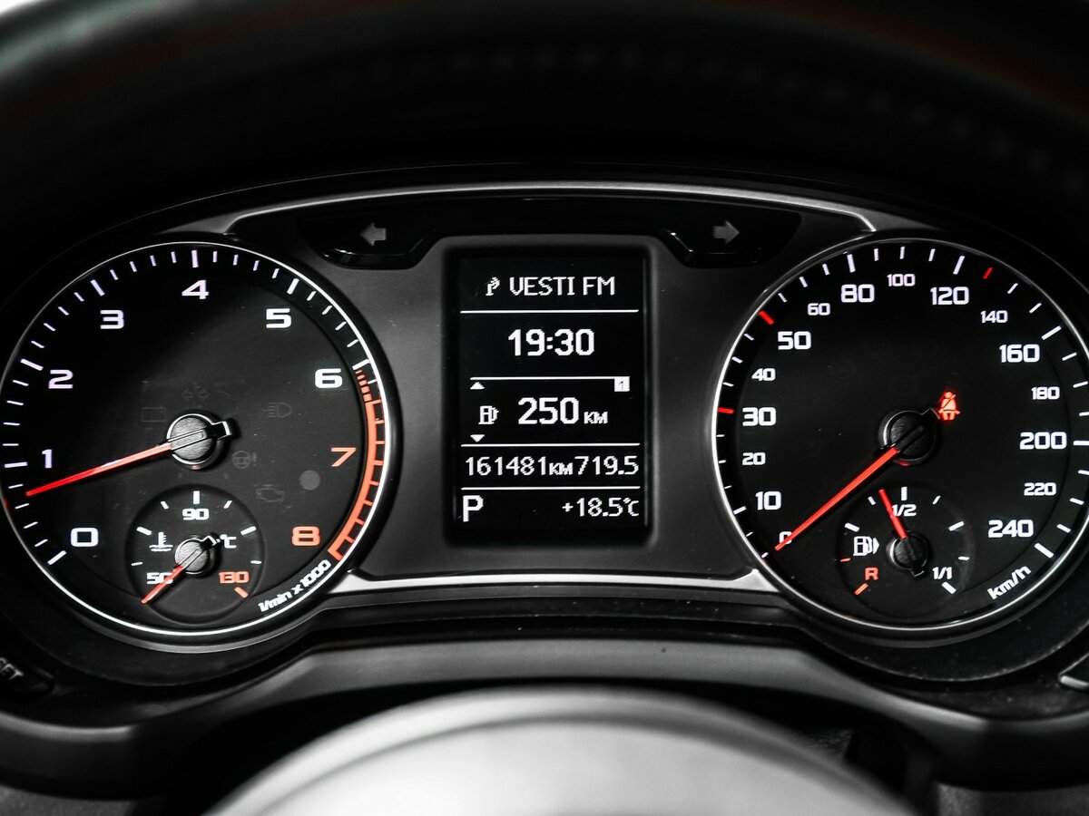 Audi A1, 2012 Фото №10