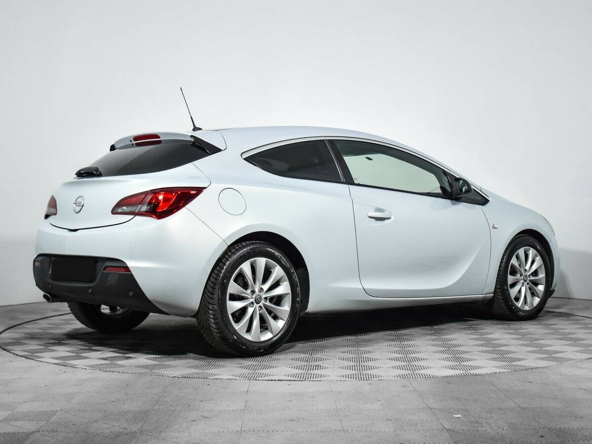 Opel Astra GTC, 2012 - 200 110 км. | Фото №5