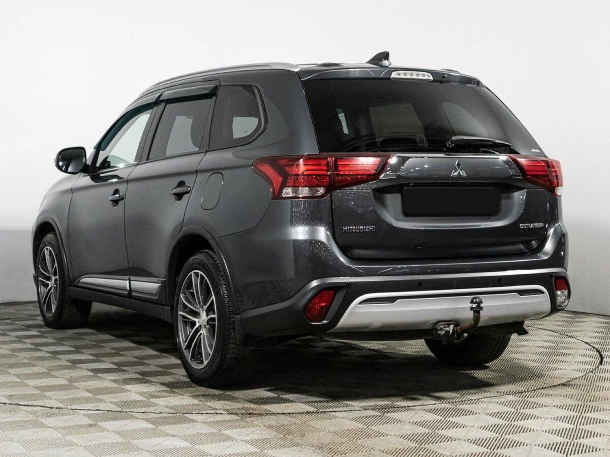 Mitsubishi Outlander, 2019 - 72 367 км. | Фото №7