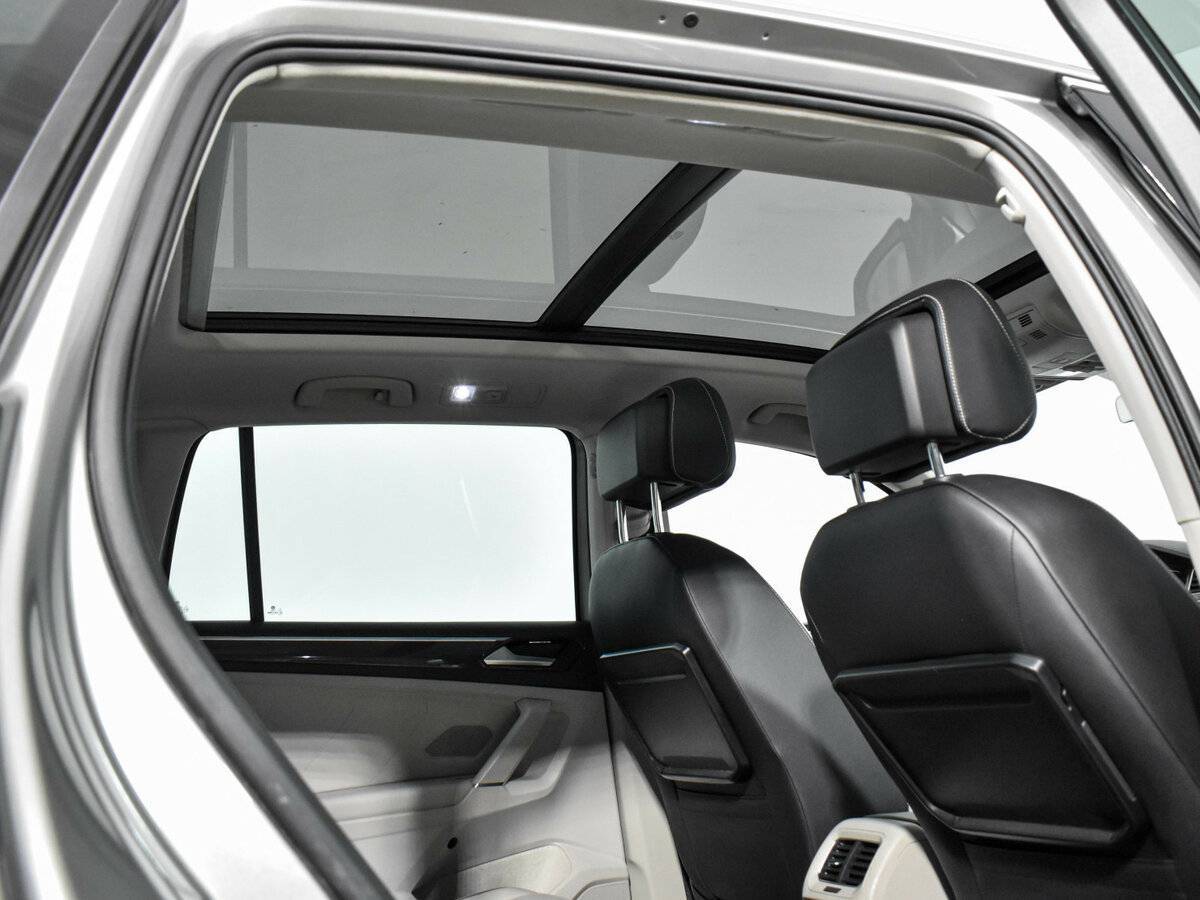 Volkswagen Tiguan, 2017 Фото №13