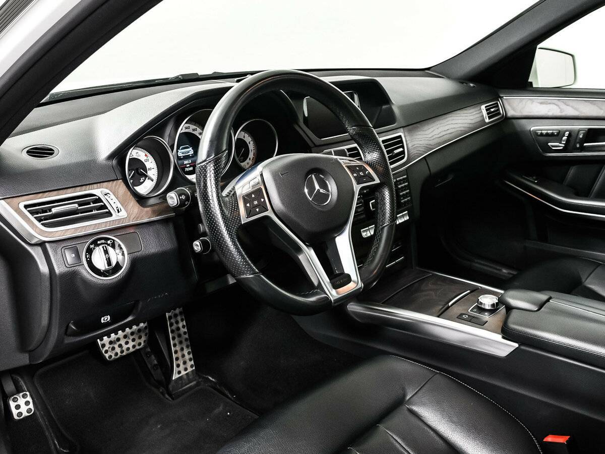 Mercedes-Benz E-Класс 300, 2014 Фото №13
