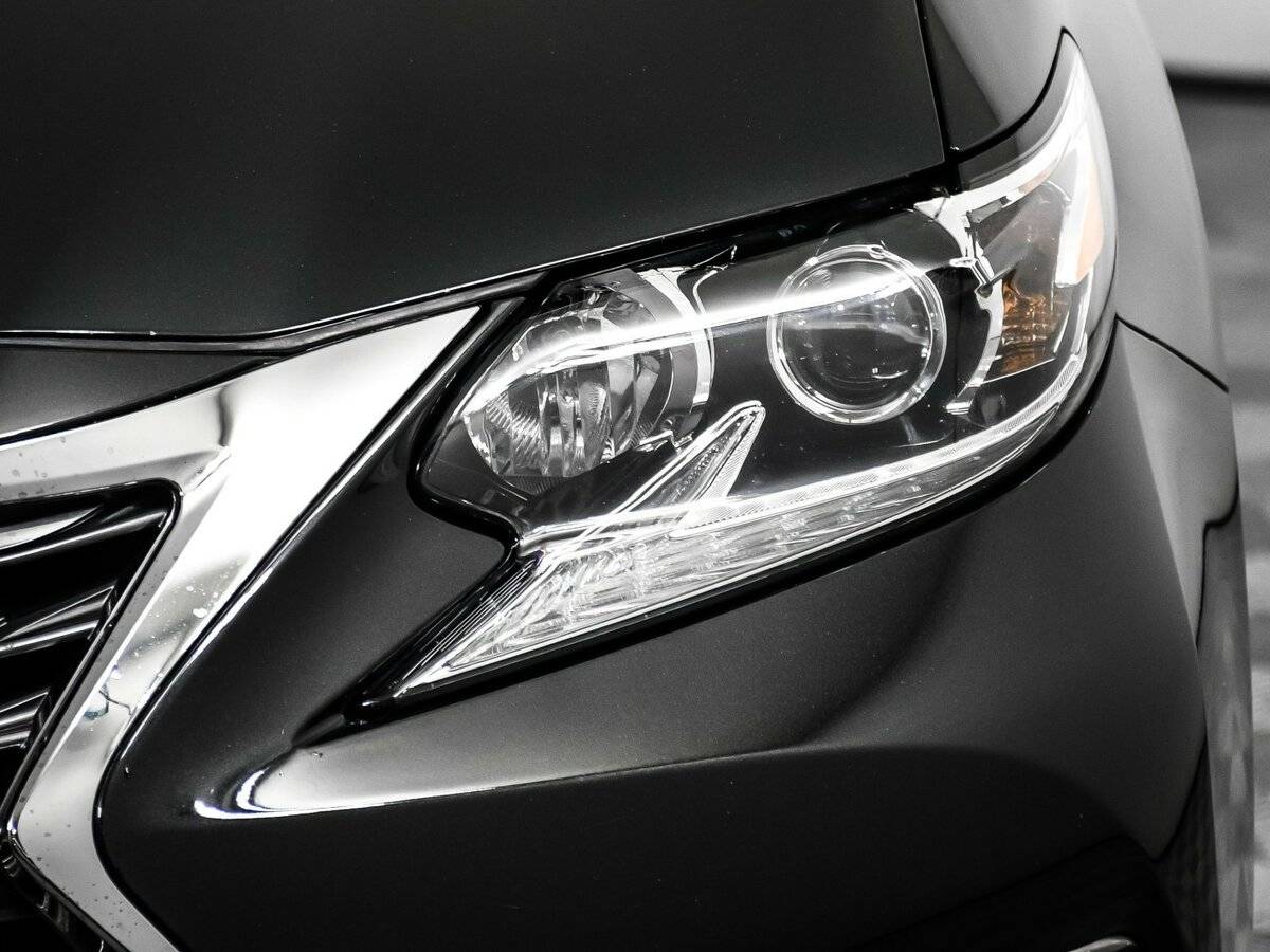 Lexus ES 200, 2016 Фото №15