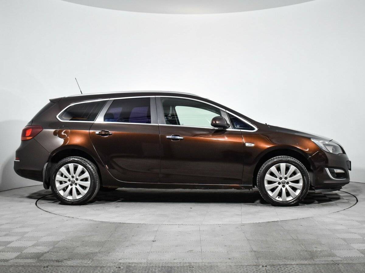 Opel Astra, 2013 - 244 733 км. | Фото №4