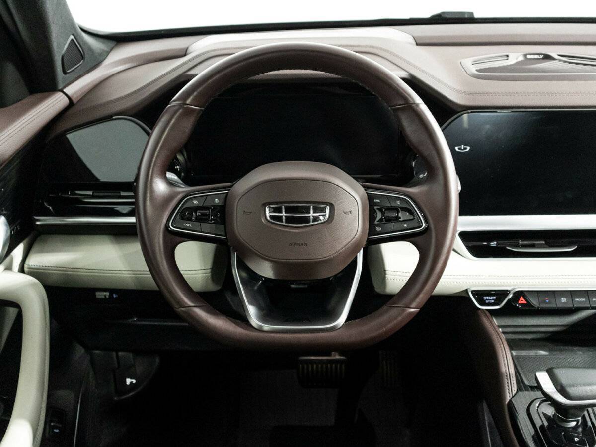 Geely Monjaro, 2022 Фото №23