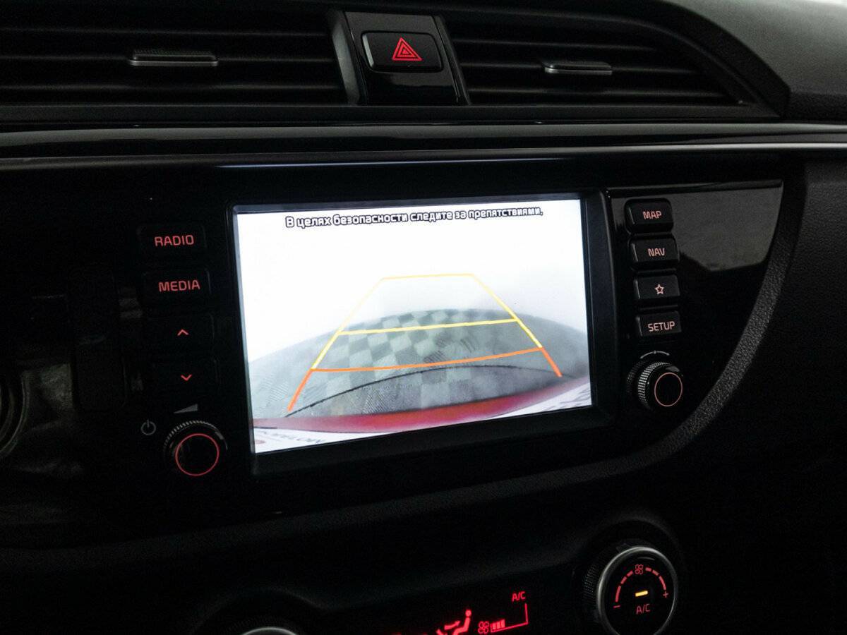 Kia Rio X-Line, 2018 Фото №15