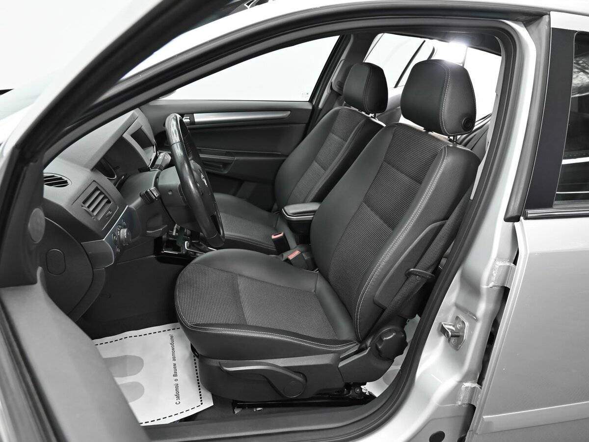 Opel Astra, 2012 - 154 000 км. | Фото №6